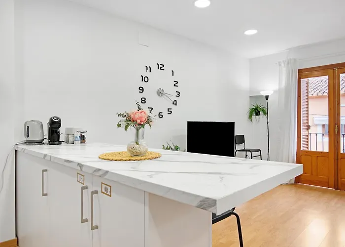 Ca L'oliera * دينايا